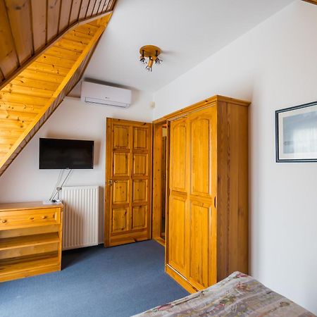 Gyorfi Apartmanhaz Zamárdi Eksteriør bilde