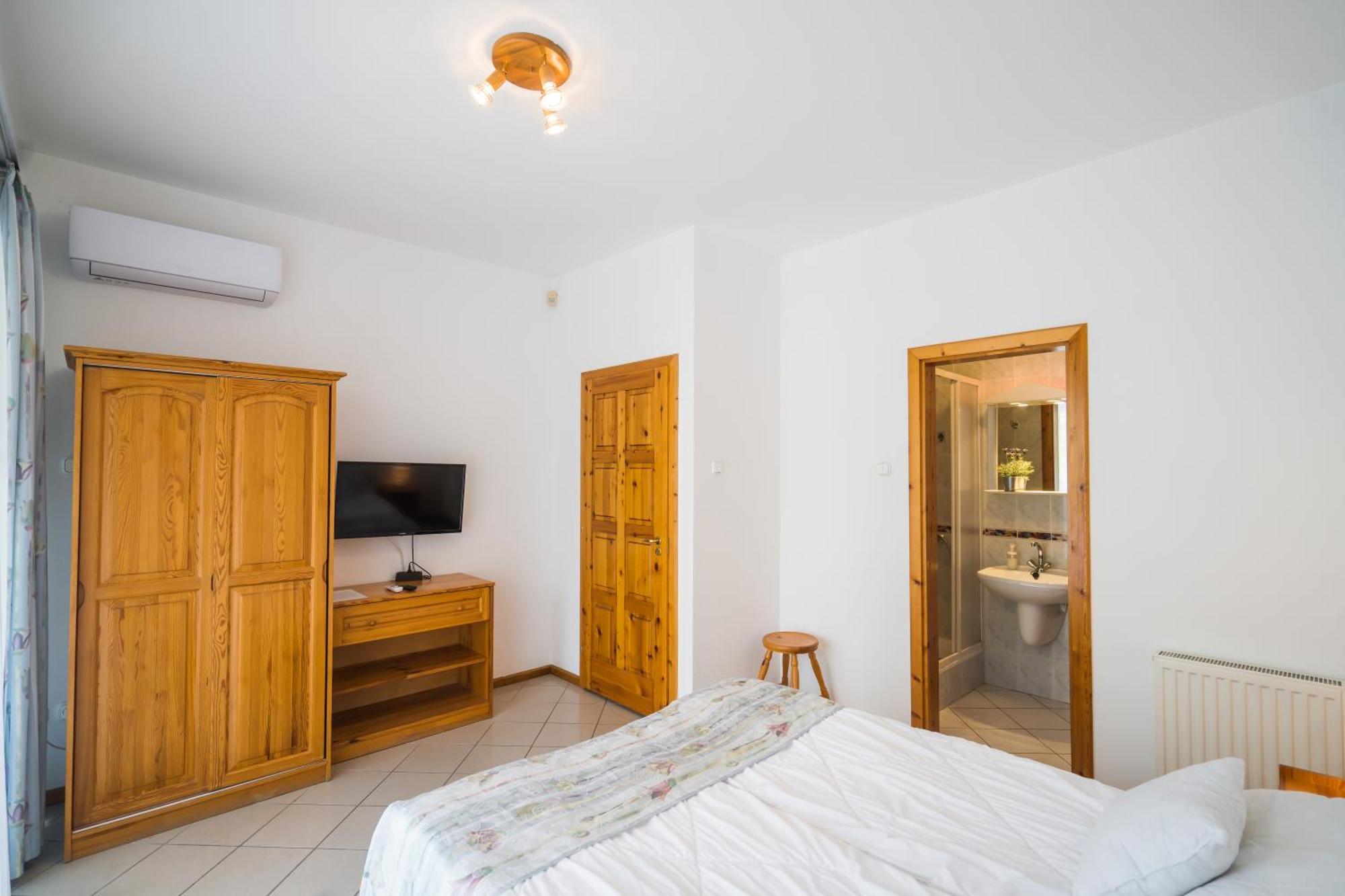 Gyorfi Apartmanhaz Zamárdi Eksteriør bilde